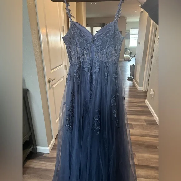 Size 2 Jules and Cleo prom dress worn once! - Picture 2 of 5